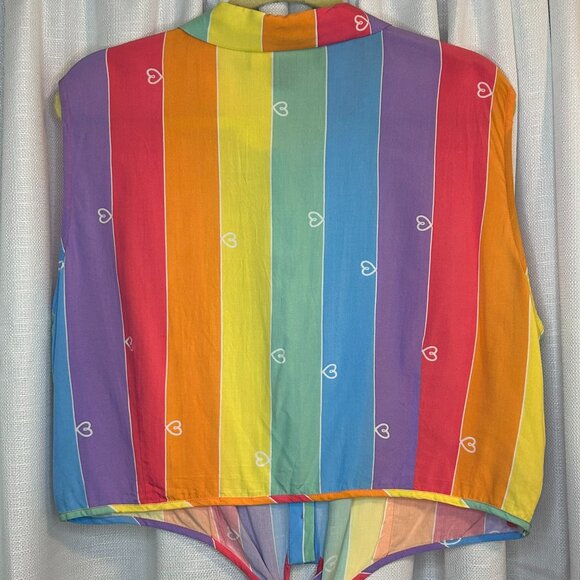 ModCloth x Collectif Rainbow Heart Cropped Tie Front Blouse Size UK 22 US 18 A6 - Picture 3 of 4